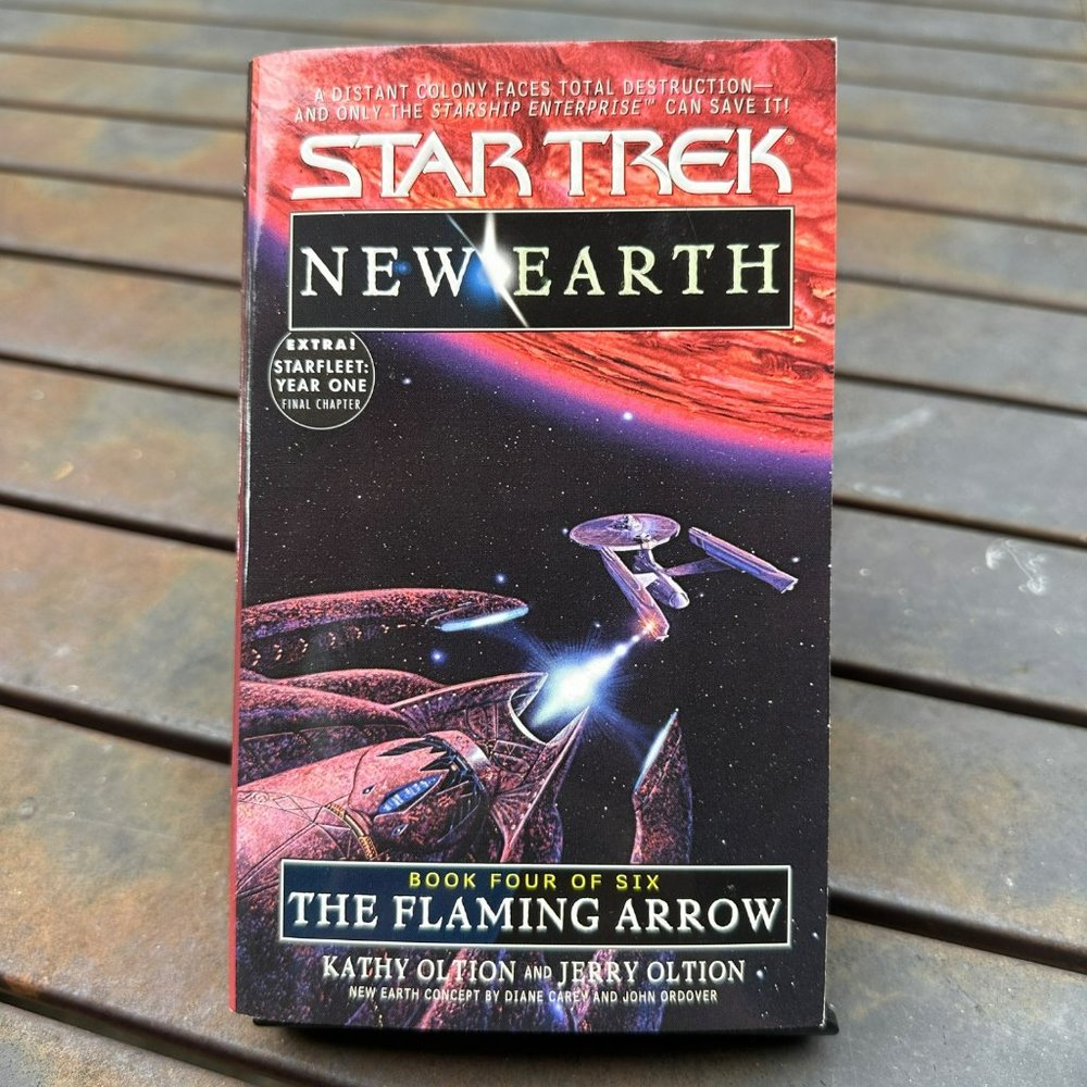 Star Trek - New Earth The Flaming Arrow Paperback Book - 1st Printing - 2000